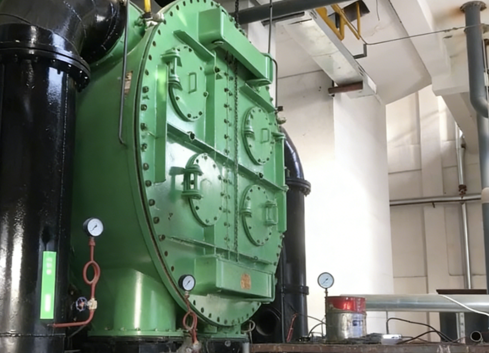 汽轮机凝汽器清洗